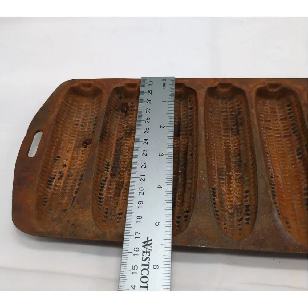 Vintage Cast Iron 7 Stick Cornbread Pan Mold Heavy Duty Bakeware Kitchen Tool